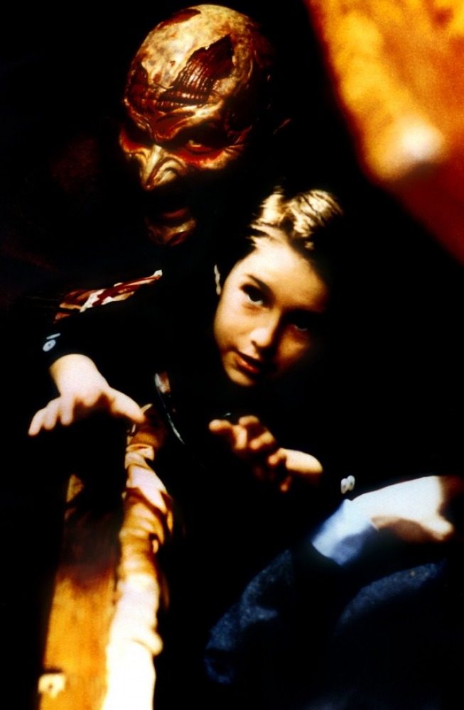 Wes Craven's New Nightmare: Promotional Gallery
